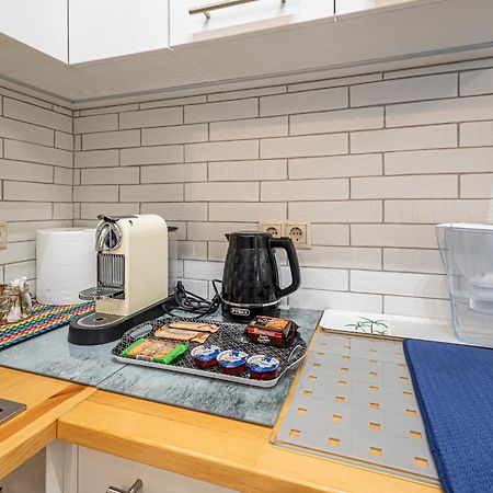 Alimos Marina Beach Apartment 아테네 외부 사진